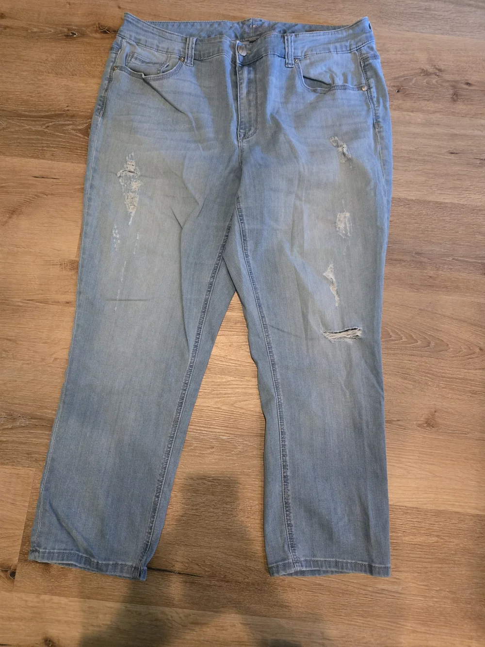 Melissa McCarthy Light Wash Relaxed Fit Distressed Men's Jeans